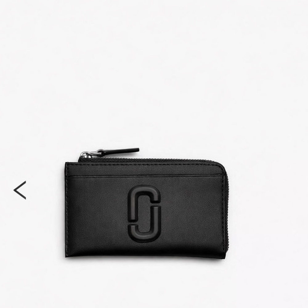 Marc Jacobs Black Zipper Wallet
